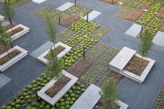 The pattern created by the most diverse plants and pathway areas resembles a chess board. Source: Stefano Gusmeroli – MilanoFoto.it Chess pattern created by the plants and pathway areas